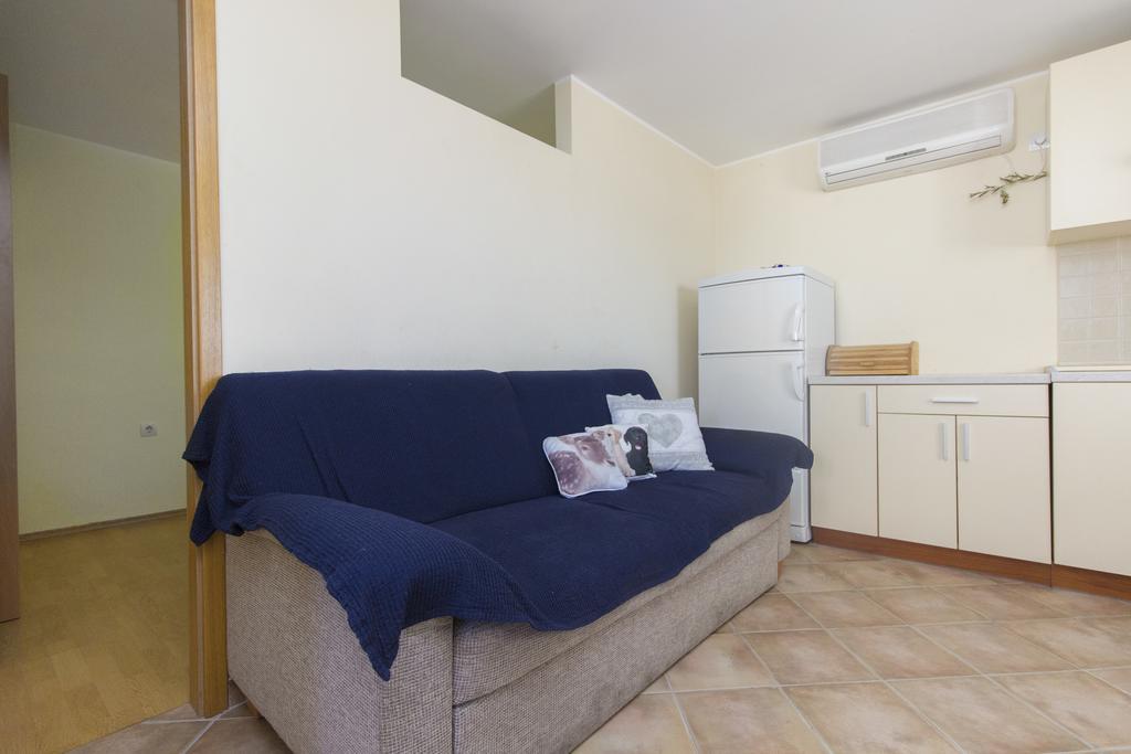 Bulat Sea View Apartments Шибеник Екстер'єр фото
